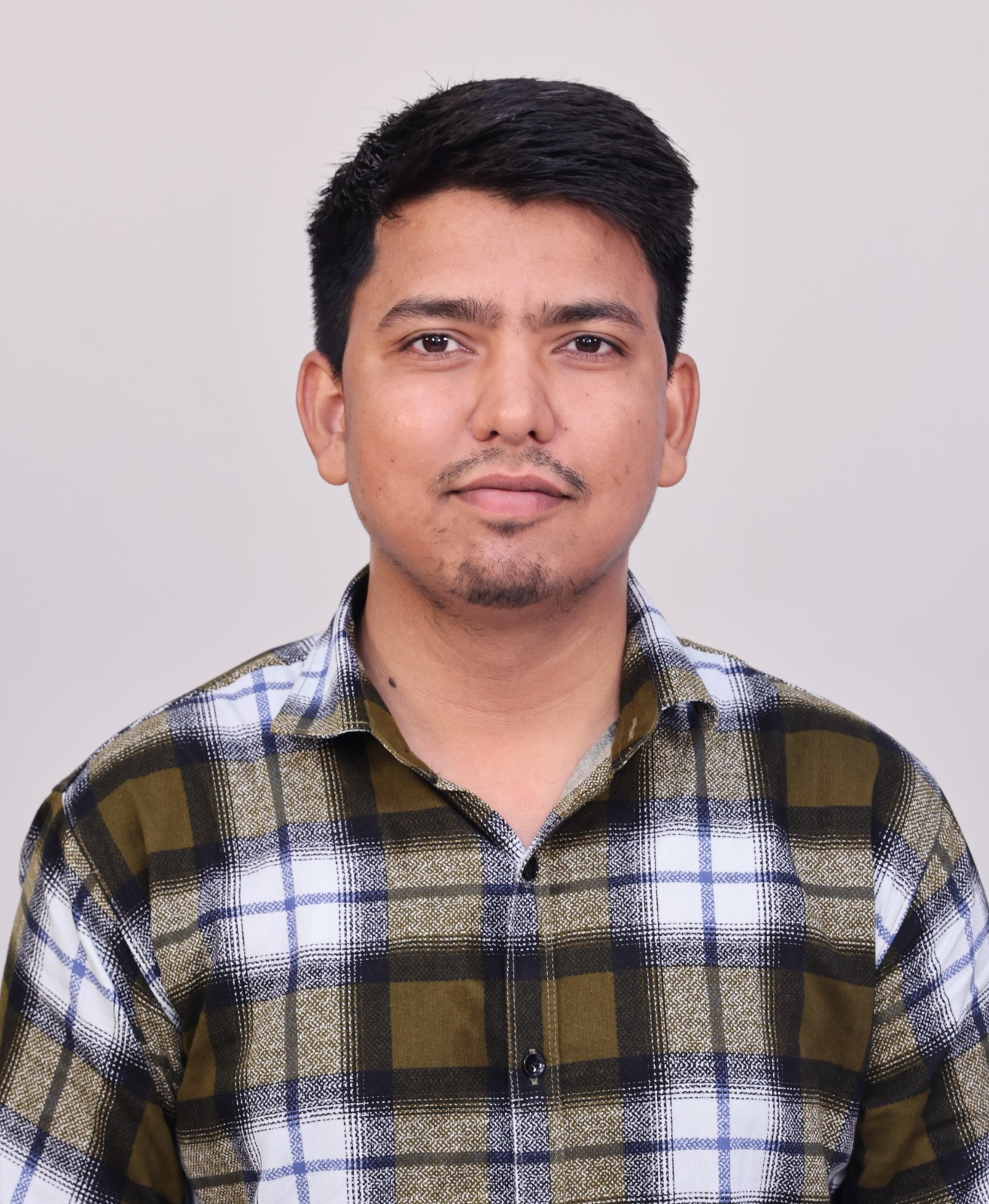 Sh. Manoranjan
          Badatya